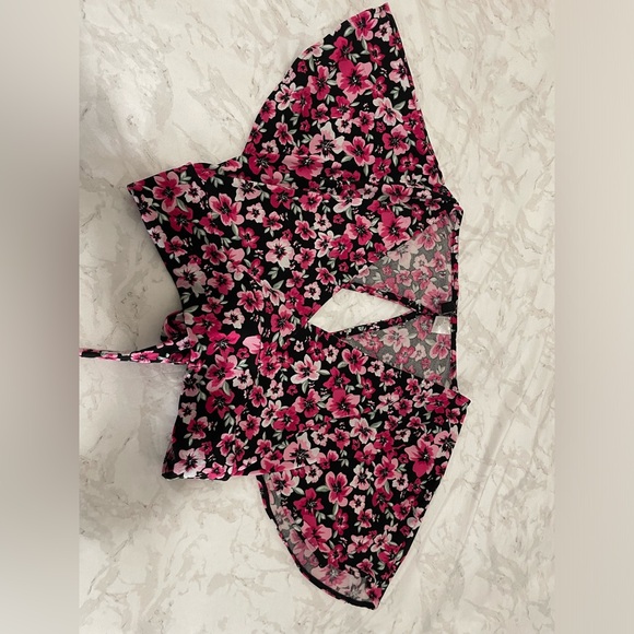 H&M Pink Floral Top - Picture 1 of 2